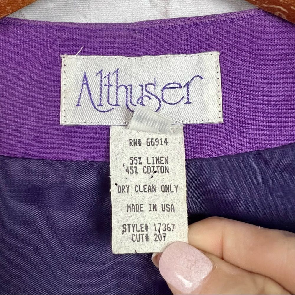 Vintage 90s Althuser Grape/Violet Geometric Shape Embroidered Funky Blazer M - Picture 12 of 13